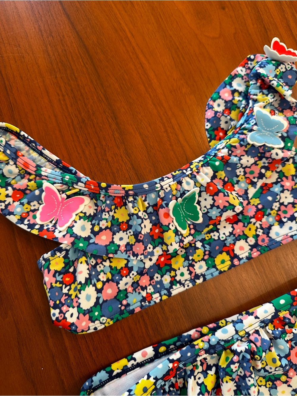 Mini Boden Girls Floral 3D Butterfly Ruffle Two-Piece Swim Set - Navy size 6-7 - Picture 3 of 6